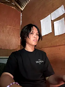 Snapshot of My_sweet_ladyboy chatting on October 20, 2025, 5:20 am My sweet ladyboy online show from October 20, 2025, 5:20 am