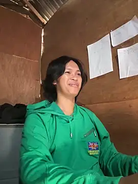 Snapshot of My_sweet_ladyboy chatting on October 22, 2025, 12:54 am My sweet ladyboy online show from October 22, 2025, 12:54 am