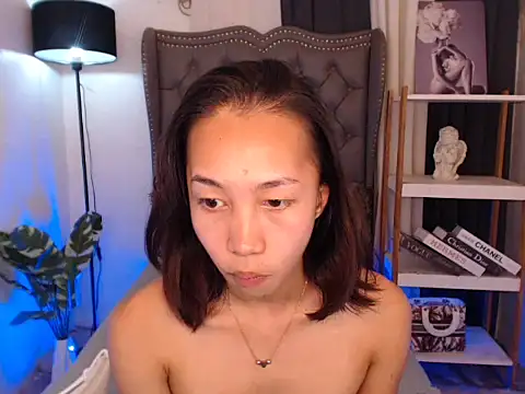 Sweet kittyxx online show from October 2, 2025, 5:00 am