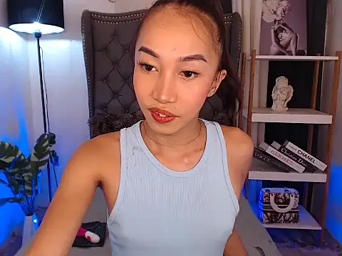 Sweet kittyxx online show from December 4, 2025, 6:45 am