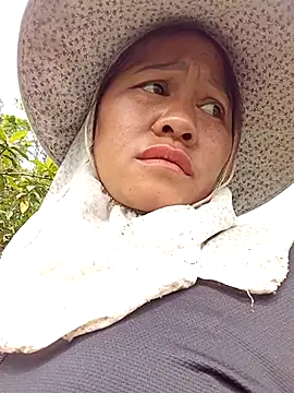 Phiphi135 online show from April 4, 2026, 2:51 am