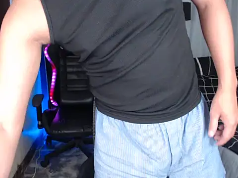 alexsuckable01 online show from May 16, 2026, 12:20 am