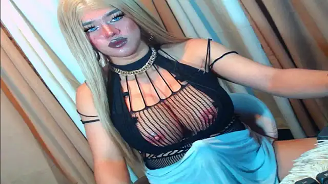 Snapshot of GoddessOFHUGEx chatting on September 27, 2025, 1:23 am GoddessOFHUGEx online show from September 27, 2025, 1:23 am