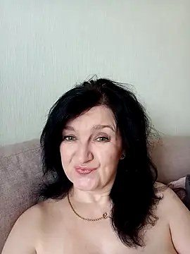 Snapshot of MilaSky4701 chatting on September 20, 2025, 8:08 am MilaSky4701 online show from September 20, 2025, 8:08 am