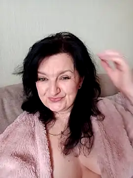 MilaSky4701 online show from April 2, 2026, 2:02 pm