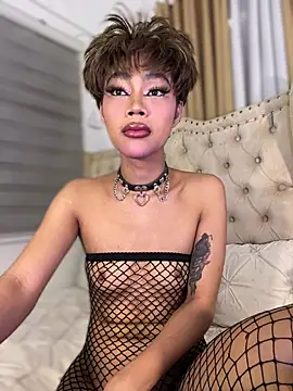 Snapshot of Innocent_yanixx69 chatting on July 15, 2026, 12:50 am Innocent yanixx69 online show from July 15, 2026, 12:50 am