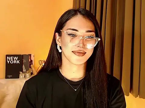 Snapshot of magnificent_kitana chatting on September 30, 2025, 9:37 am magnificent kitana online show from September 30, 2025, 9:37 am