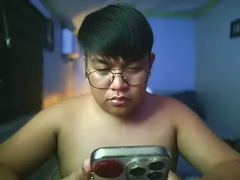 red libraxxx online show from November 21, 2025, 7:57 pm