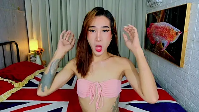 Snapshot of TRANSGODDESSA chatting on October 17, 2025, 8:21 pm TRANSGODDESSA online show from October 17, 2025, 8:21 pm