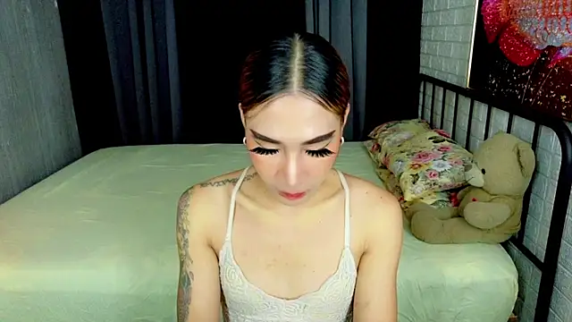 Snapshot of TRANSGODDESSA chatting on October 1, 2025, 5:56 am TRANSGODDESSA online show from October 1, 2025, 5:56 am