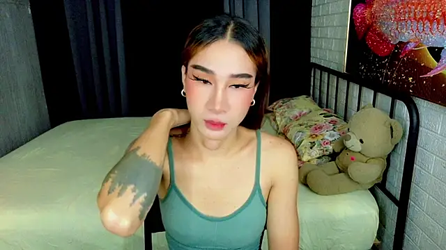 Snapshot of TRANSGODDESSA chatting on October 2, 2025, 8:01 pm TRANSGODDESSA online show from October 2, 2025, 8:01 pm