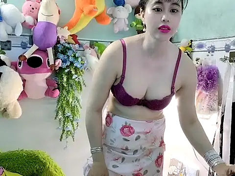 emgaixinhngoan online show from October 15, 2025, 12:53 am