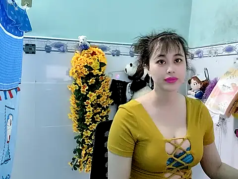 emgaixinhngoan online show from September 30, 2025, 12:38 am