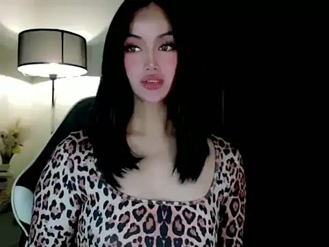 anna lala7 online show from September 28, 2025, 7:37 am