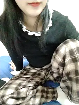 Kembong01 online show from February 6, 2026, 1:40 pm