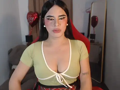 RebeccaTs online show from April 14, 2026, 10:31 am