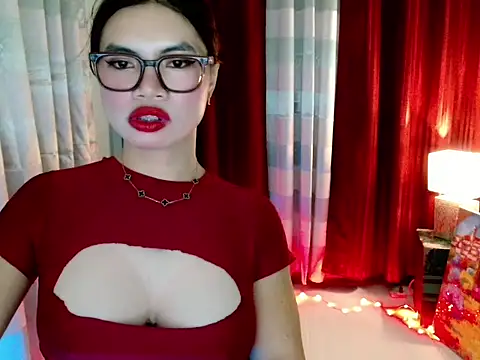 lover girl143 online show from February 6, 2026, 4:36 pm