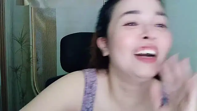 benahotsex69 online show from September 30, 2025, 11:38 am