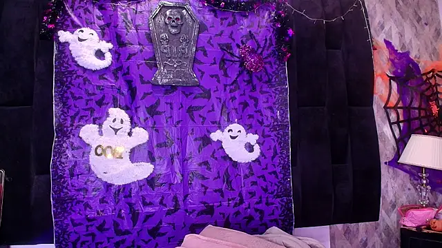 wensheng  online show from October 10, 2025, 7:15 pm