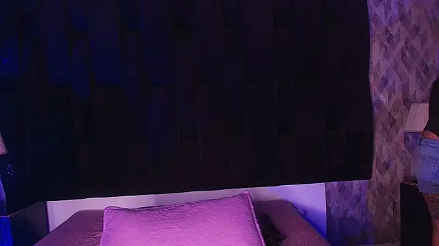 wensheng  online show from September 27, 2025, 7:20 pm