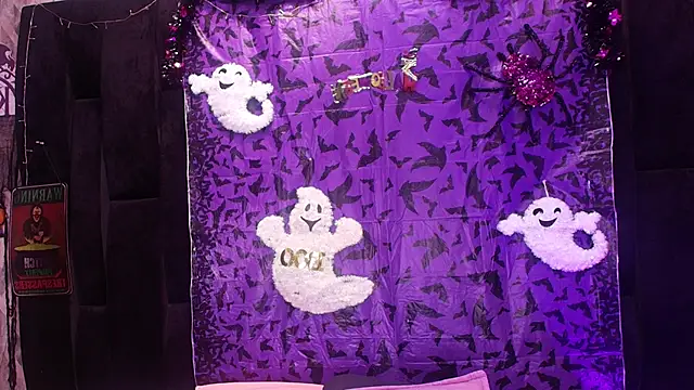 wensheng  online show from October 26, 2025, 7:25 pm