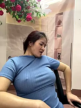 Bollozzy 89 online show from December 3, 2025, 3:44 pm