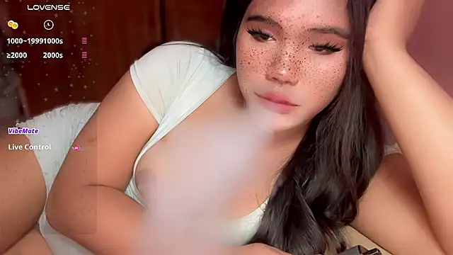 ursweet sofia online show from June 19, 2026, 8:36 pm