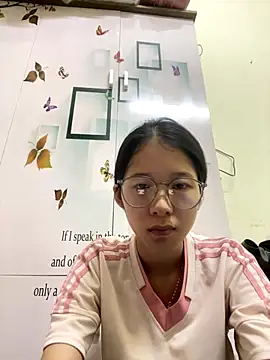 Snapshot of meomeo2k6 chatting on October 30, 2025, 1:53 pm meomeo2k6 online show from October 30, 2025, 1:53 pm