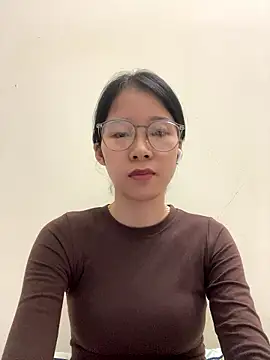 meomeo2k6 online show from January 19, 2026, 2:10 pm