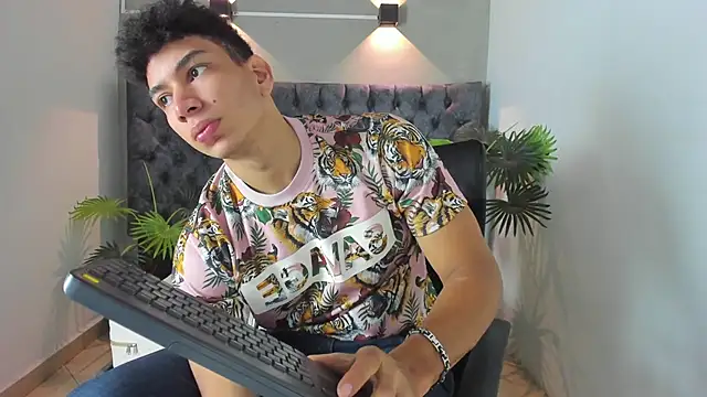 ALAN REDINGER online show from September 20, 2025, 1:16 pm