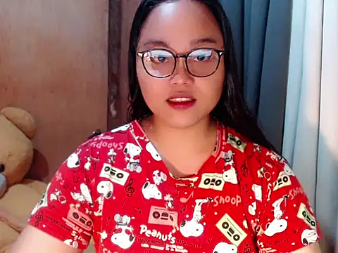  Lylia online show from November 15, 2025, 10:14 pm