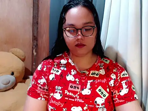  Lylia online show from February 1, 2026, 10:30 pm