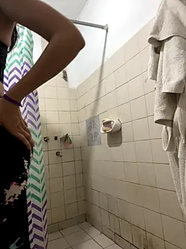 Snapshot of aphrodite_sexy chatting on October 28, 2025, 1:28 am aphrodite sexy online show from October 28, 2025, 1:28 am