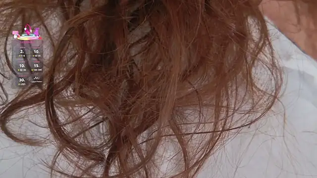 Snapshot of AliceCamxxx chatting on October 13, 2025, 3:30 am AliceCamxxx online show from October 13, 2025, 3:30 am