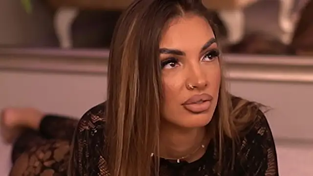 KendalJolly online show from September 24, 2025, 5:30 pm