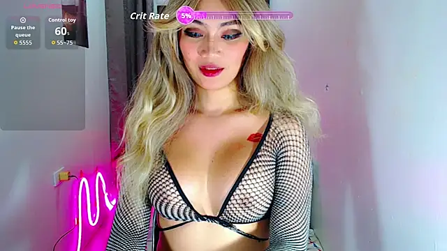 SavanaSexy online show from December 18, 2025, 1:04 pm