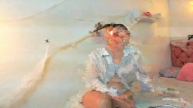 Snapshot of Kyra_Honey chatting on October 29, 2025, 8:19 pm Kyra Honey online show from October 29, 2025, 8:19 pm