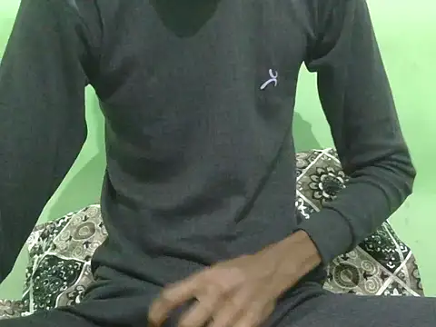 rockyy23boy online show from November 30, 2025, 3:18 am