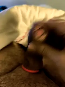 Snapshot of mariopene25 chatting on October 22, 2025, 12:37 pm mariopene25 online show from October 22, 2025, 12:37 pm