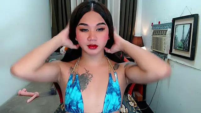 Snapshot of lil_fantacy chatting on October 20, 2025, 11:00 am lil fantacy online show from October 20, 2025, 11:00 am