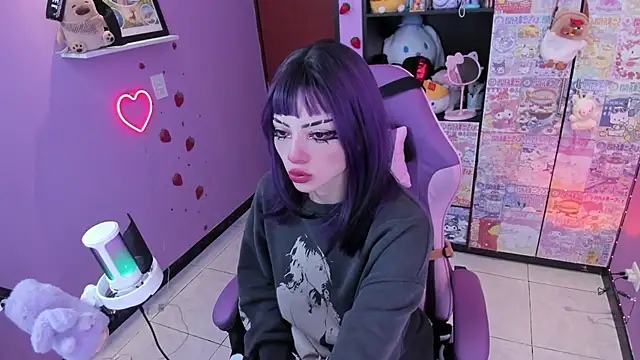 Vero Osb  online show from October 7, 2025, 11:17 pm