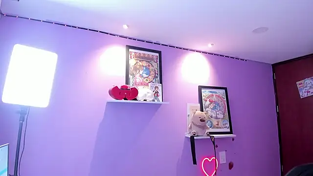 Vero Osb  online show from October 3, 2025, 11:17 pm