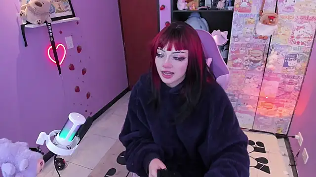 Vero Osb  online show from September 12, 2025, 8:52 pm