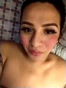 enoria1992 online show from March 4, 2026, 11:56 pm