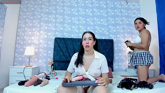 Snapshot of Wonderkloe_ chatting on October 30, 2025, 7:55 pm Wonderkloe  online show from October 30, 2025, 7:55 pm