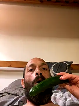 Snapshot of jackadi33 chatting on October 7, 2025, 11:06 pm jackadi33 online show from October 7, 2025, 11:06 pm