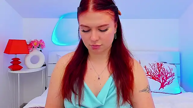 LizyBex online show from June 4, 2026, 12:21 pm