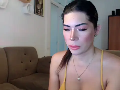 Snapshot of goddessofbigcock1234 chatting on June 15, 2026, 2:23 am goddessofbigcock1234 online show from June 15, 2026, 2:23 am
