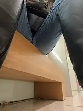 Isabella21  online show from April 5, 2026, 3:13 am