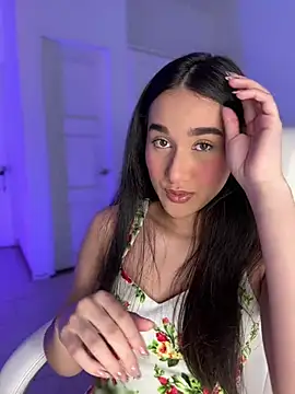 julieta jhonss online show from January 12, 2026, 2:29 am